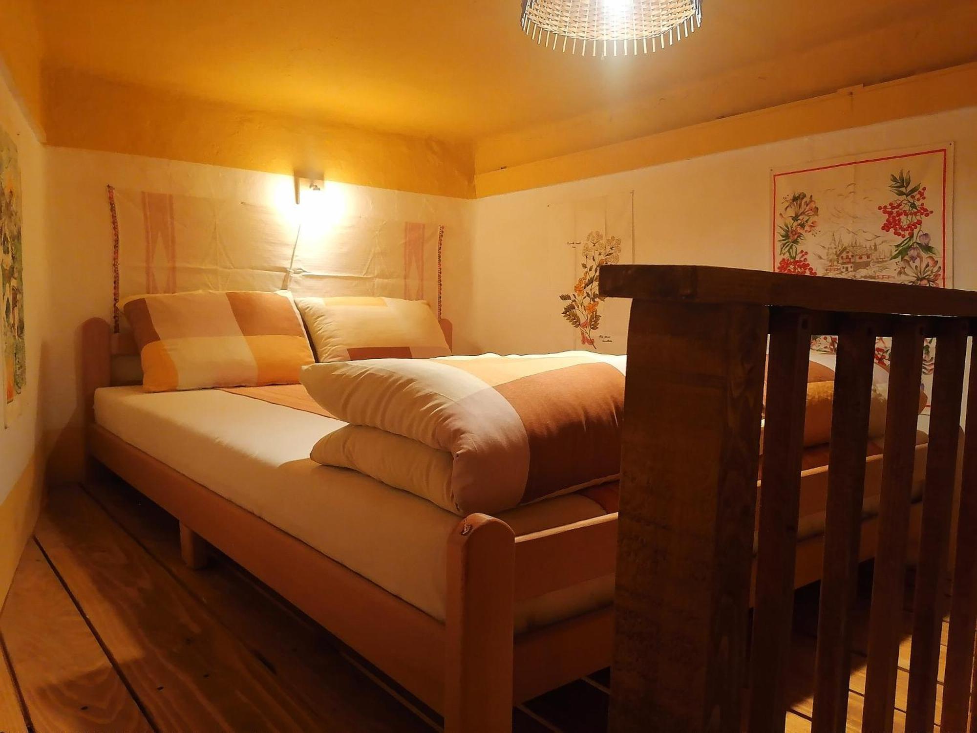 Hotel Base For Adventurers - Urban Guerrilla Negotin Camera foto